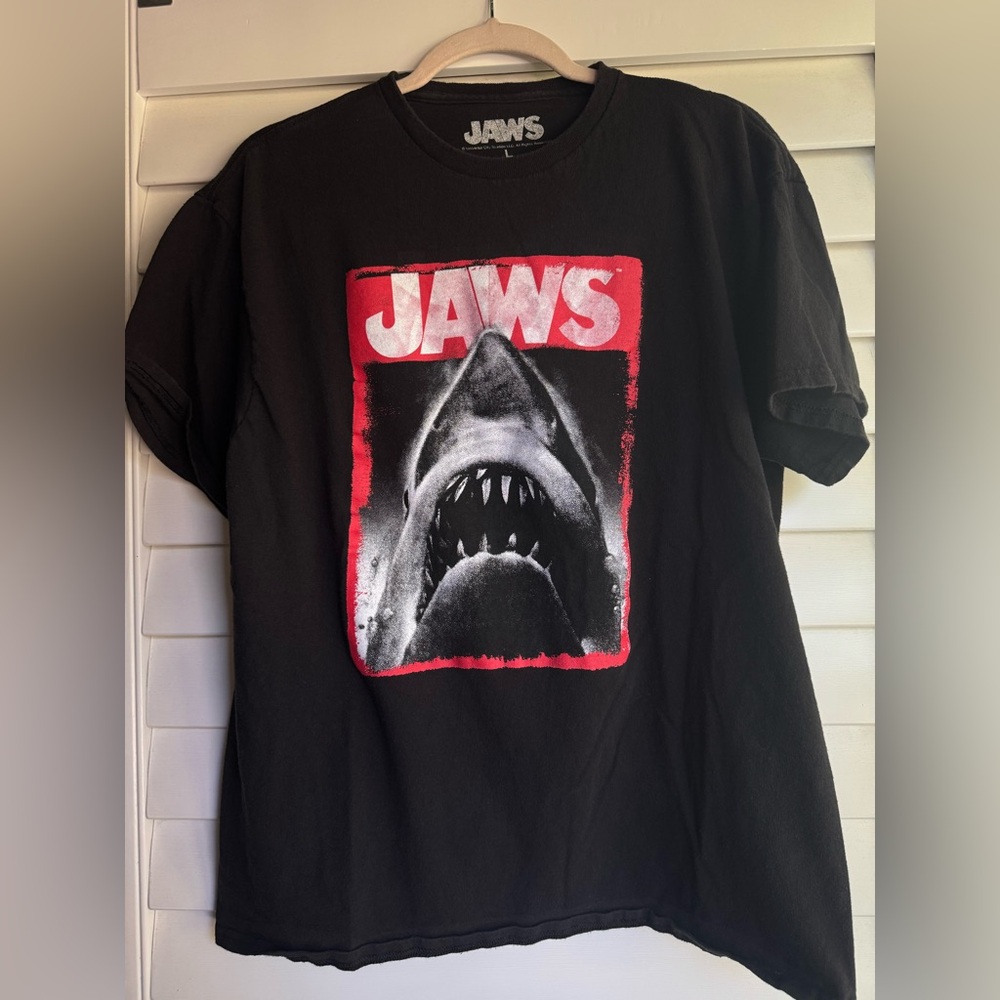 Black men’s JAWS Graphic T-Shirt